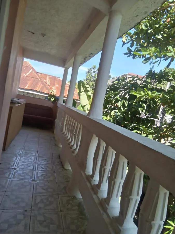 Affordable Airbnb Montego Bay 0*,